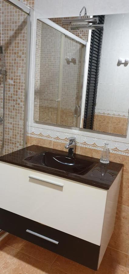 Apartementos Paseo De Lordelo - 2 Derecha 格罗韦 外观 照片