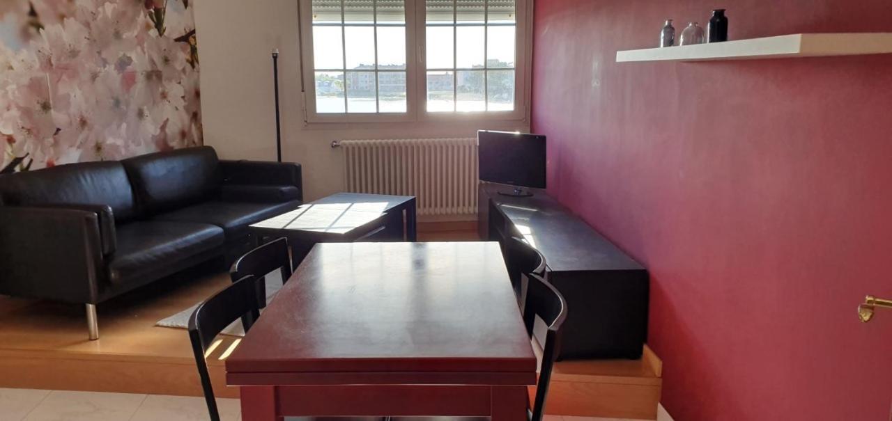 Apartementos Paseo De Lordelo - 2 Derecha 格罗韦 外观 照片